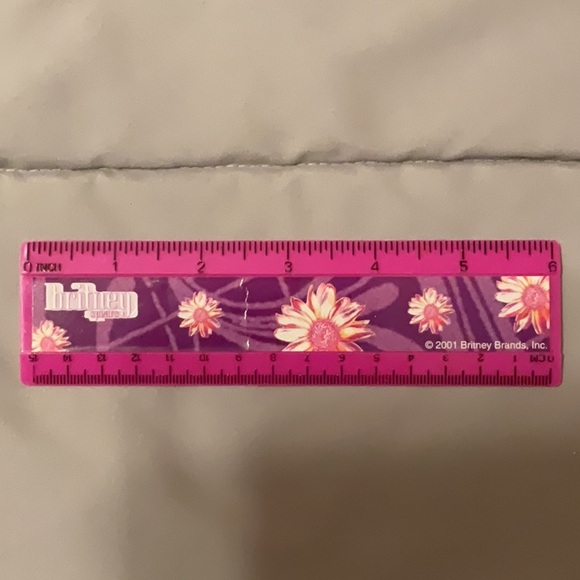 Britney Spears Viewmaster & Ruler - Picture 6 of 9